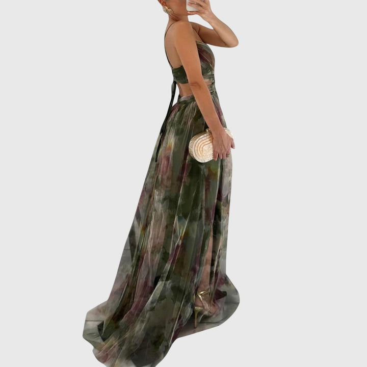 Kallistoessa - Elegant Maxi Dress