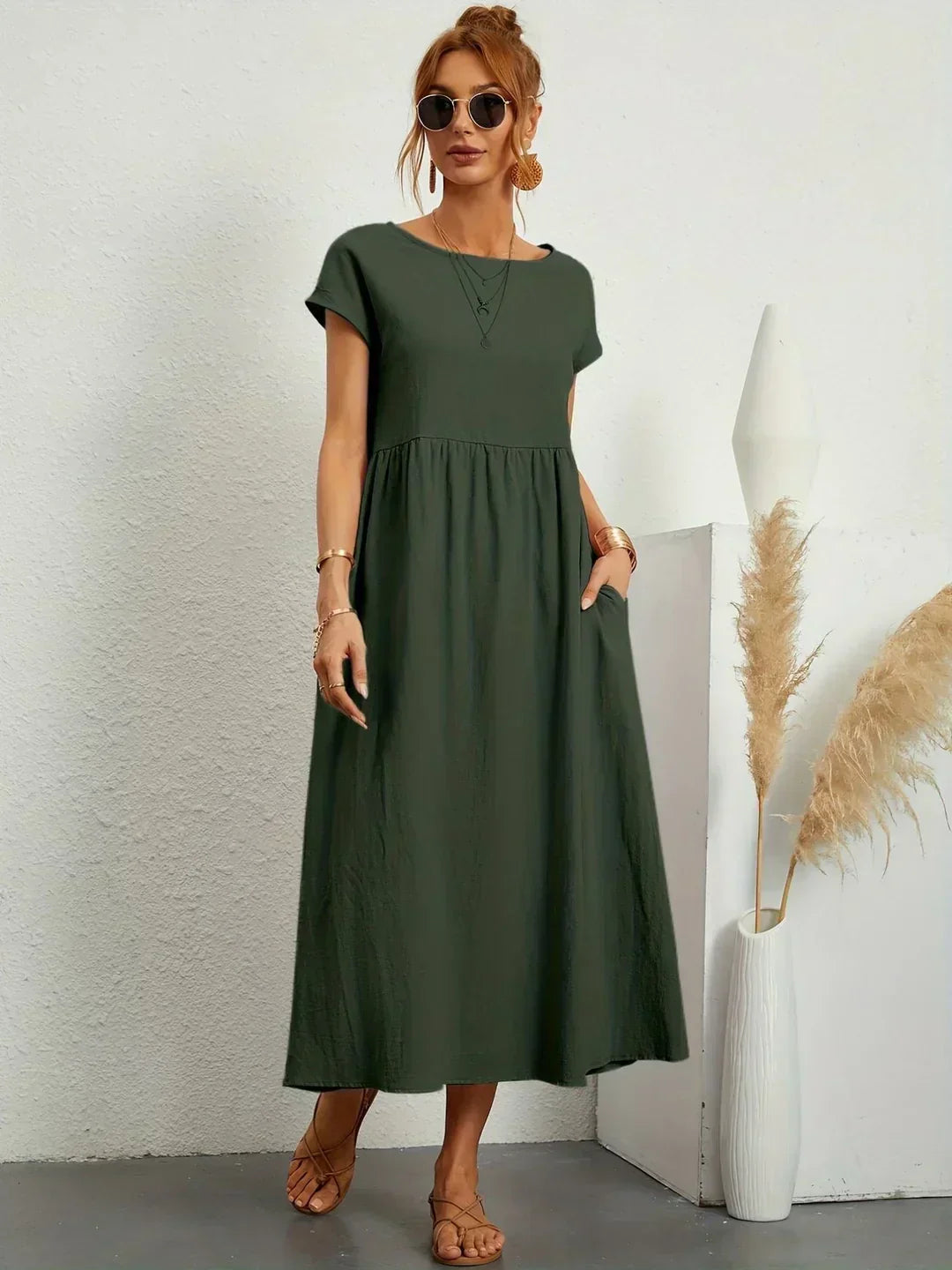 Robe midi Gabriella à l'élégance intemporelle