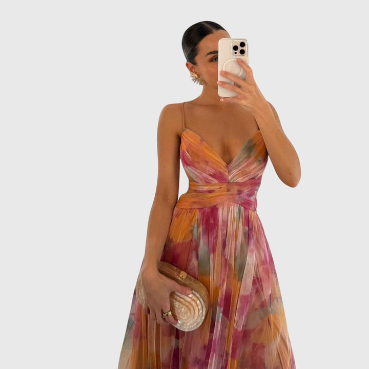 Kallistoessa - Elegant Maxi Dress