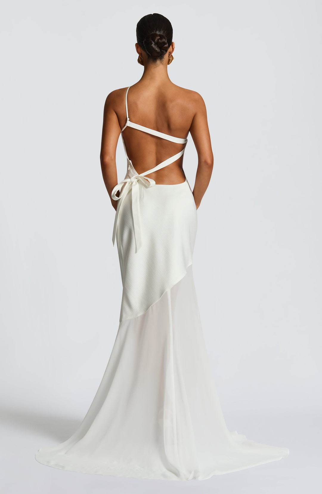 Tycheessa -  One-Shoulder Mesh Gown