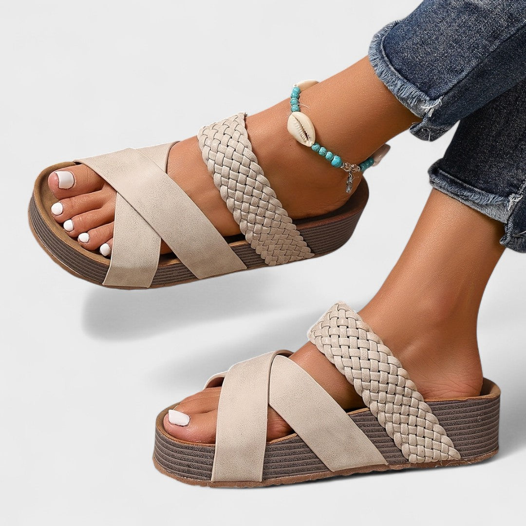 Laura | Leather Supporting Sandals